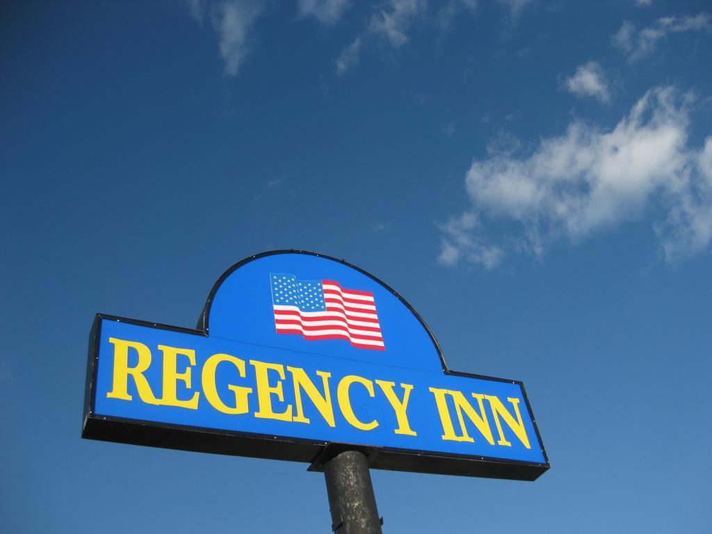 Regency Inn Of Naperville Eksteriør bilde